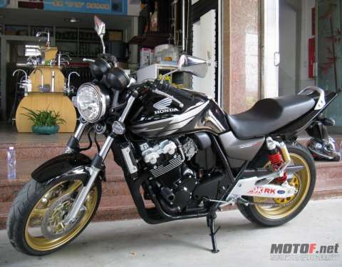 CB400 VTEC  3代