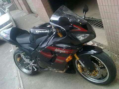 出售06年川崎636