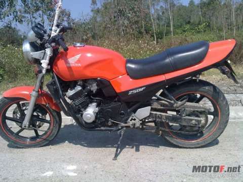 （已售）CB 250cc