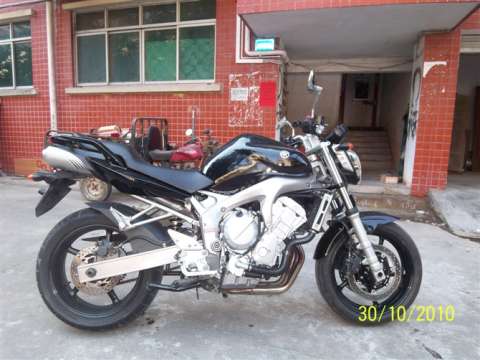 05YAMAHA FZ6