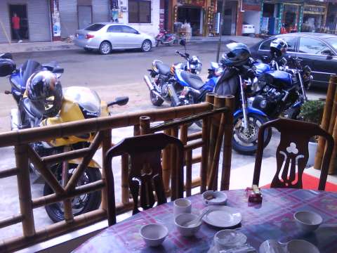 94CB以出售。。。。。。。。。。。。小黄蜂以出售