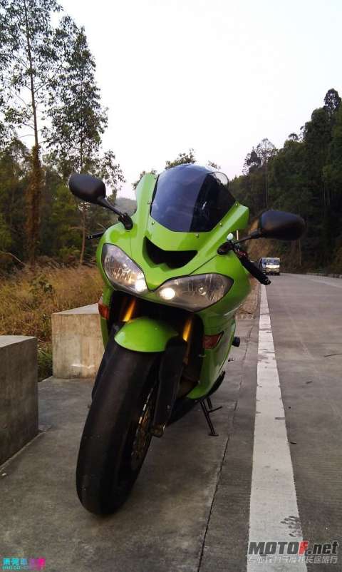 05年kawasaki ZX-10R