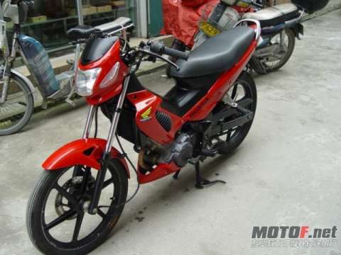 （索尼克（人妖））