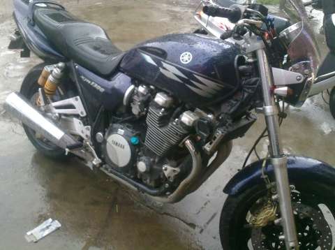 (已售)求版主删贴YAMAHA 、99款 XJR1300