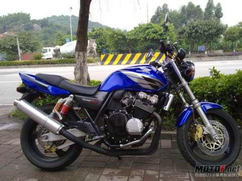 本田CB400