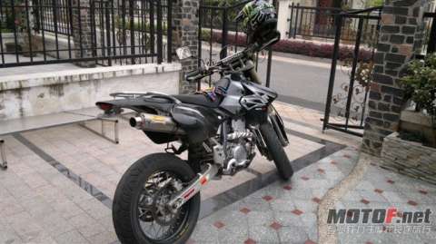 广东清远出售纯水06DRZ400SM  4W 两套胎玲好车不多说QQ1209822520 大哥大13710753547