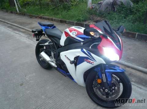 08CBR1000RR
