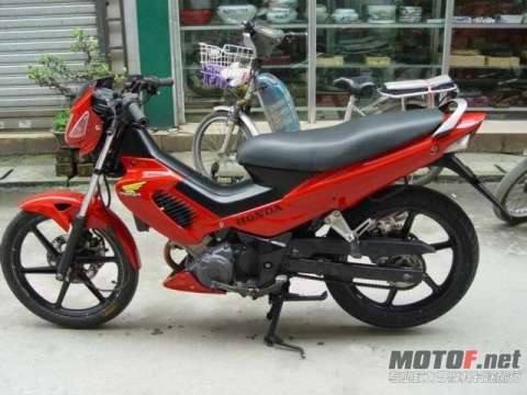 （索尼克（人妖））雅马哈VINO龟