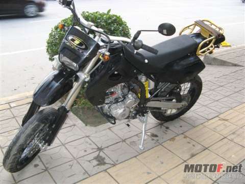 KLX250 D-TRACKER