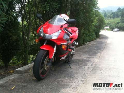 本田CBR954RR