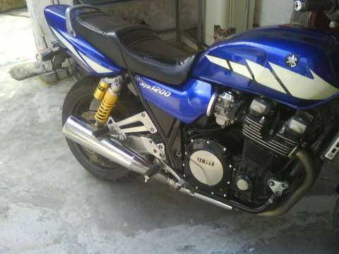 珠海代友发贴出售XJR1200，价钱：2W接刀