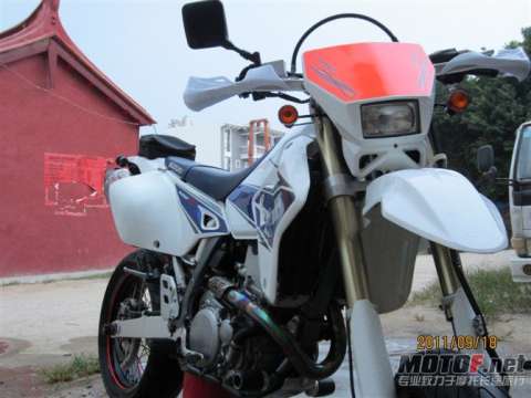 DRZ400