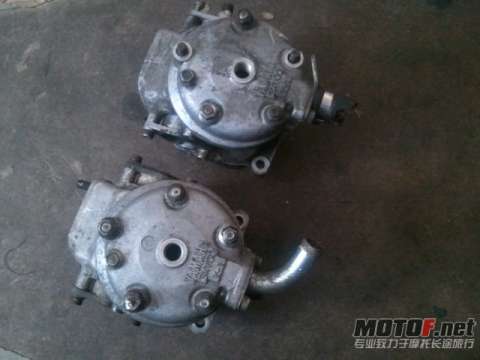 台山出水货成色V2套缸两个，价钱1200求秒！！！