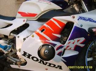 湖南出纯水cbr22带真牌及00电鸟1100[29500元]