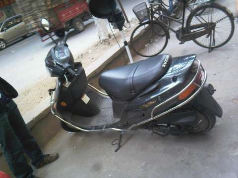 广东高州<代友>6500出售SUZUKI150C女装一台