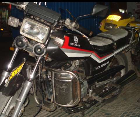 韶关地区出春兰豹125c.成色8成以上。5000块大洋