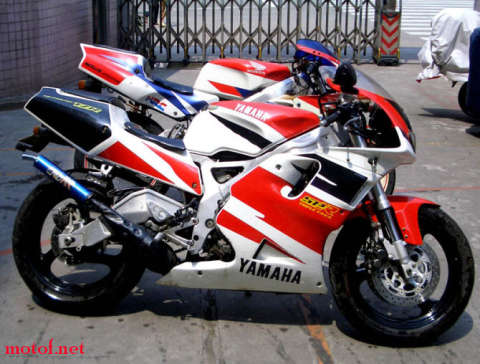 YAMAHA-TZR V2