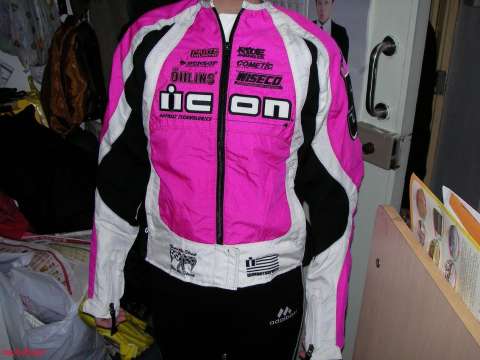 广东开平出售美國頂級名牌ICON女裝機車擋風防水風摟250元