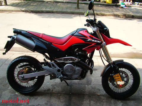FMX650