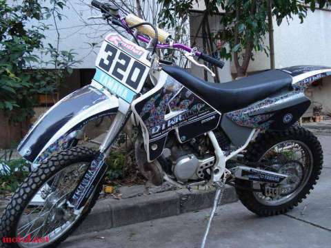 YAMAHA越野摩托DT200W