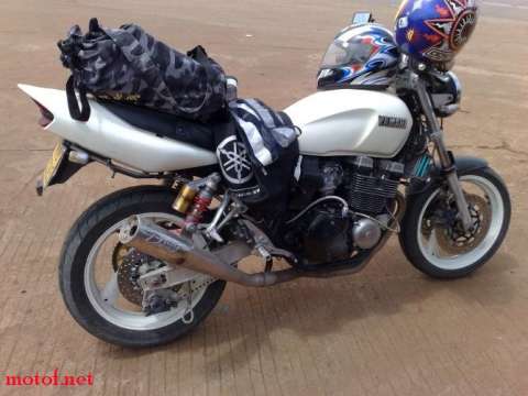 湛江14000代友出售03XJR``(改装碳纤前盖)(进口尾排)