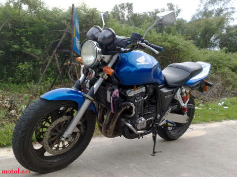 CB1000