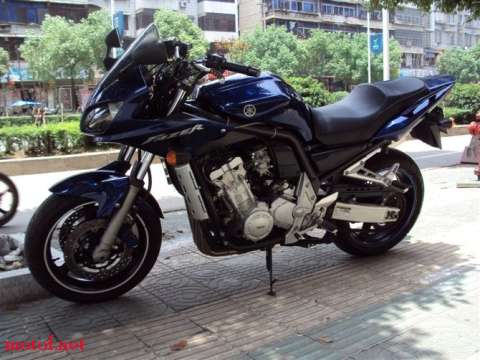 04FZ1000