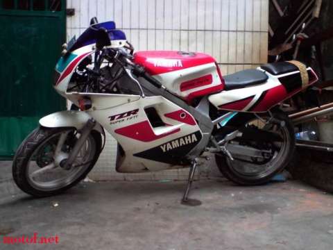 台山3500元出售雅马哈跑车125cc.。