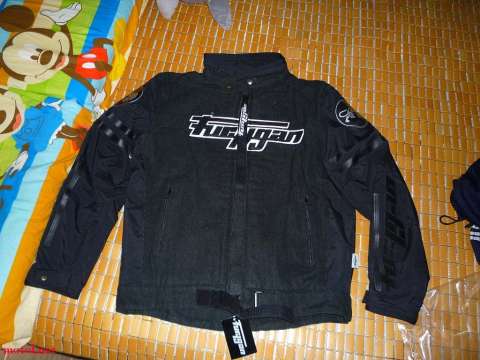 法國頂級賽車用品品牌FURYGAN黑豹 休閑騎士風樓 全黑