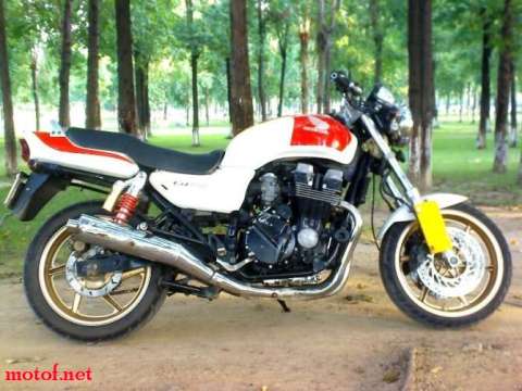 佛山11800出售CB750,有牌证