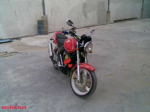VTEC1-CB400