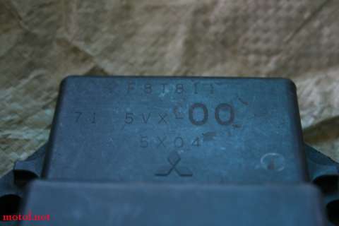 Yamaha FZ-6(5VX-00) 点火器(ECU)