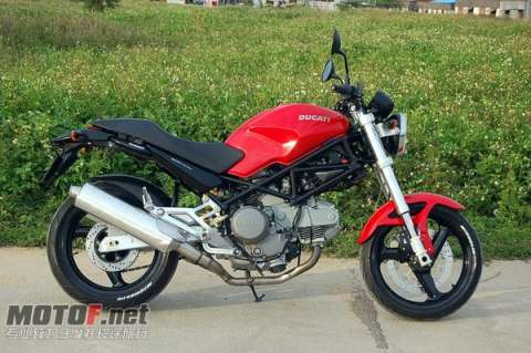 DUCATI M400