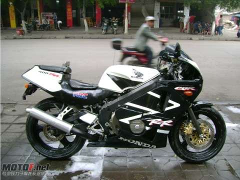 本田CBR400-23期