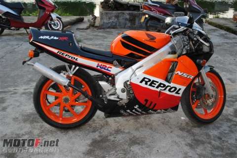 正牌烈火战车！NSR250 P4