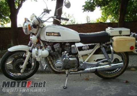 铃木GSX750