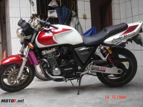 CB1000