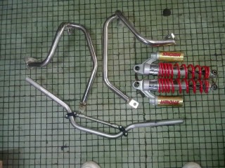 出售VTEC后叉一对,R车把一支,VTEC不锈护架一套