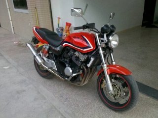 不卖了，年底再说