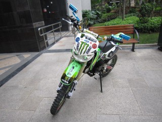 广州站前路2500元售国产扒鸡 接受换踏板