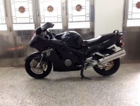 01年欧版芯片防盗CBR1100xx超级黑鸟