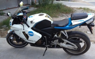 代友出售05本田CBR600，带真牌真档,精神精神超精神。
