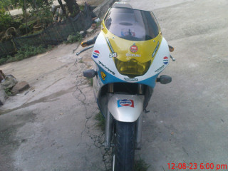 佛山顺德 出台自己改装的车 6300元