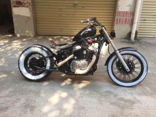 出售精改铁马400卖9999元