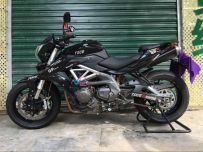 贝纳利黄龙出口版BN600