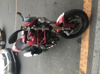 番禺出靓仔杜卡迪1100evo