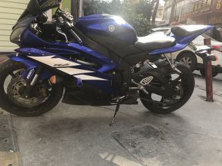 广州市天河区出售06款R6。