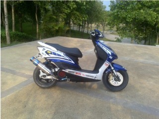 出售09款细灯版劲战