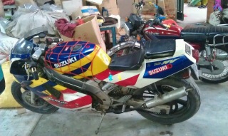 广州4000元代友出铃木RGV