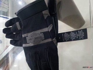 出售装备、靴子、手套